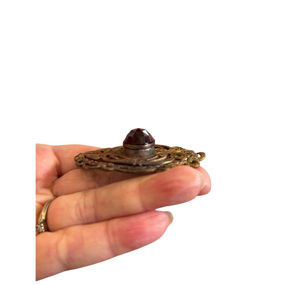 Antique 1900s Ruby Red Glass Brooch Art Nouveau Ornate Brass Gothic - Picture 2 of 8